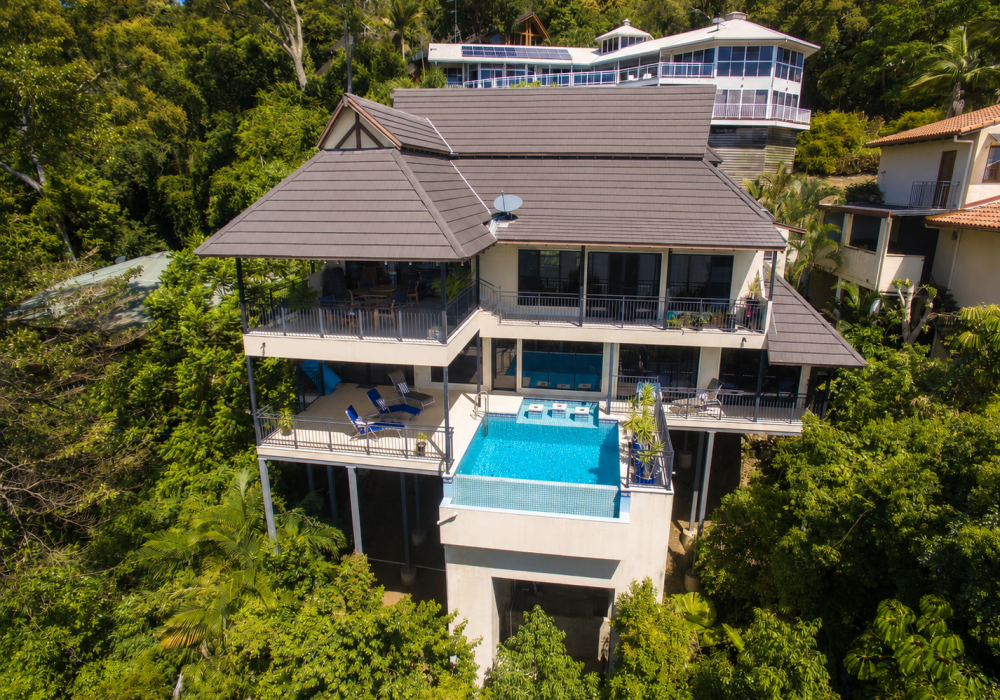 Sloping site home built by Neater Homes in Cairns